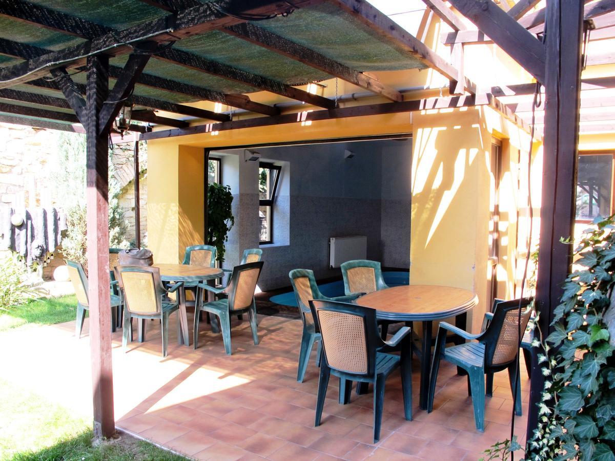 Hotel U Lisky Hostka  Dış mekan fotoğraf