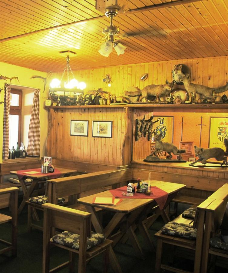 Hotel U Lisky Hostka  Dış mekan fotoğraf