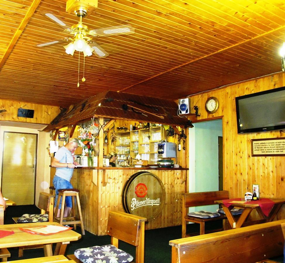 Hotel U Lisky Hostka  Dış mekan fotoğraf
